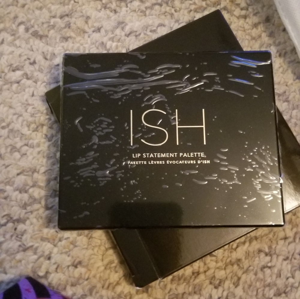 New Lip Pallet